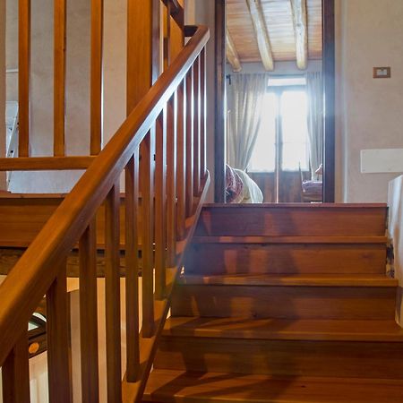 Agriturismo Il Posto Delle Fragole サン・ジョヴァンニ・ビアンコ エクステリア 写真