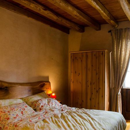 Agriturismo Il Posto Delle Fragole サン・ジョヴァンニ・ビアンコ エクステリア 写真
