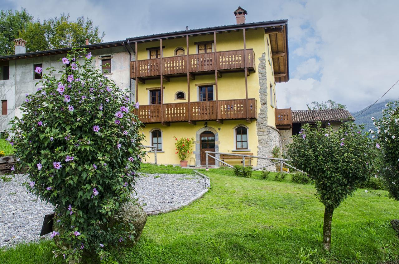 Agriturismo Il Posto Delle Fragole サン・ジョヴァンニ・ビアンコ エクステリア 写真
