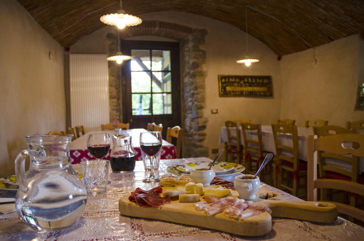 Agriturismo Il Posto Delle Fragole サン・ジョヴァンニ・ビアンコ エクステリア 写真