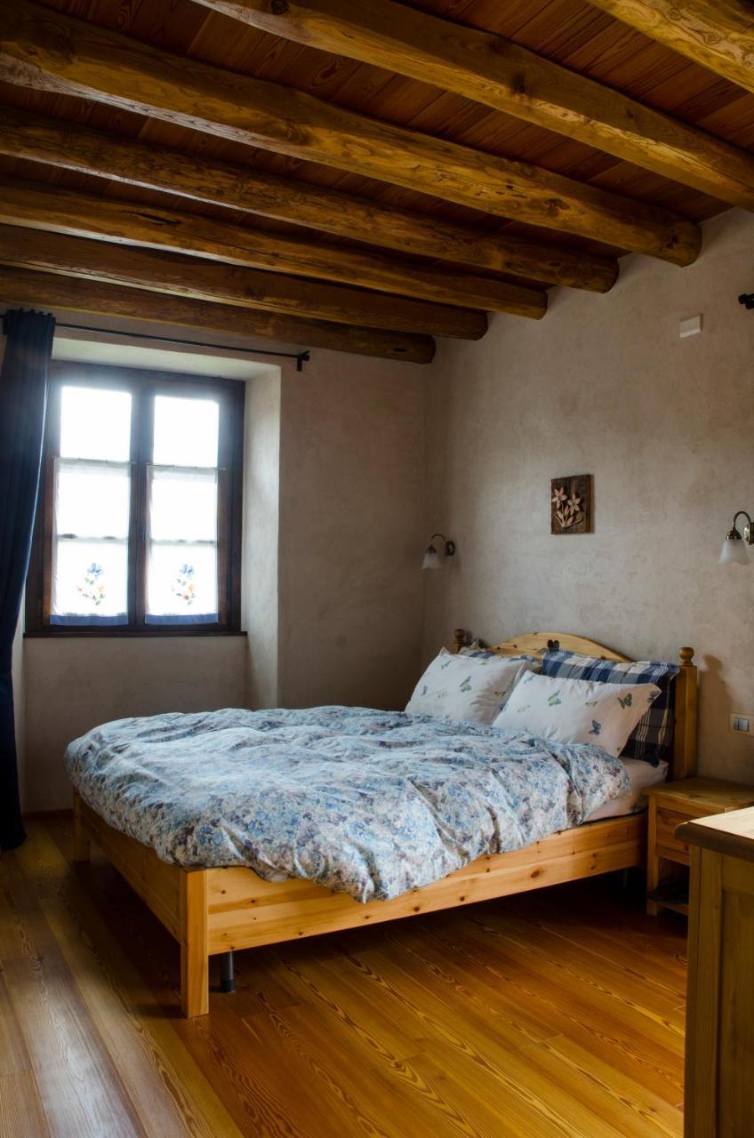 Agriturismo Il Posto Delle Fragole サン・ジョヴァンニ・ビアンコ エクステリア 写真